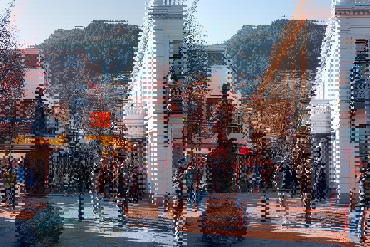 Sulthan Auliya Pbwdi8kvdn8 Unsplash