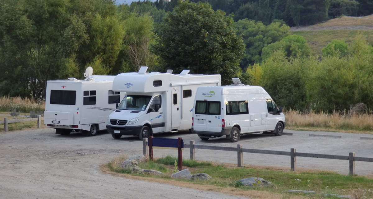 Freedom Camping Banner